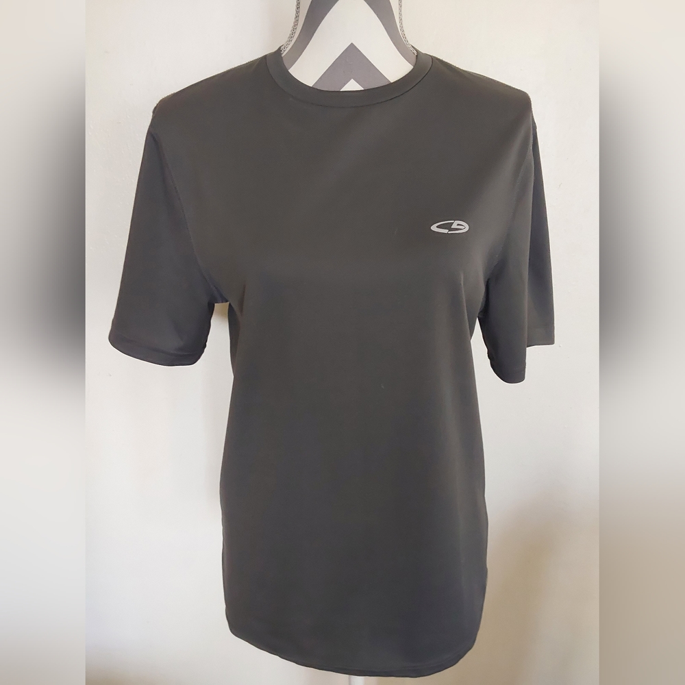 Champion Men's Size Small Athletic Compression Shorrt Sleeved T-Shirt